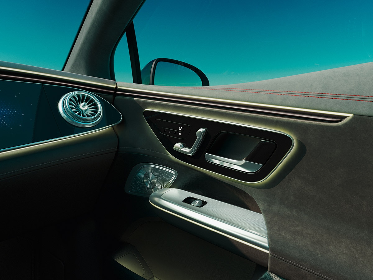 Mercedes-Benz EQS hos Bilia