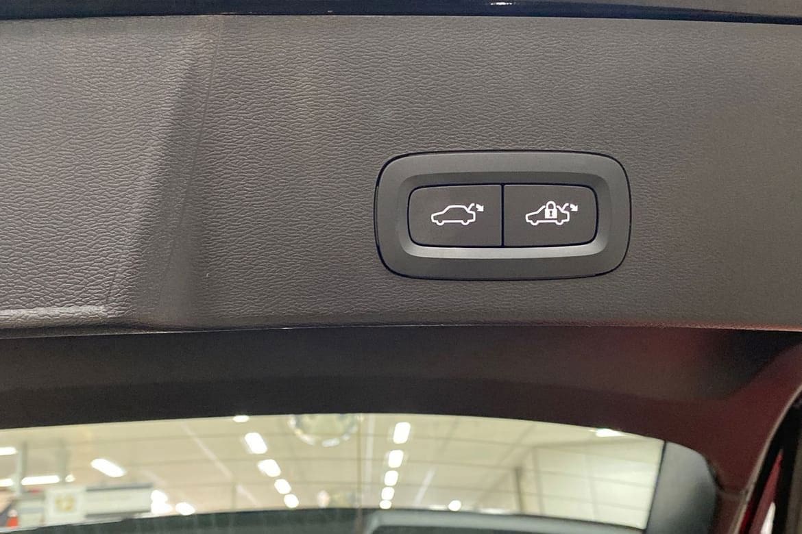 Volvo XC40 2023