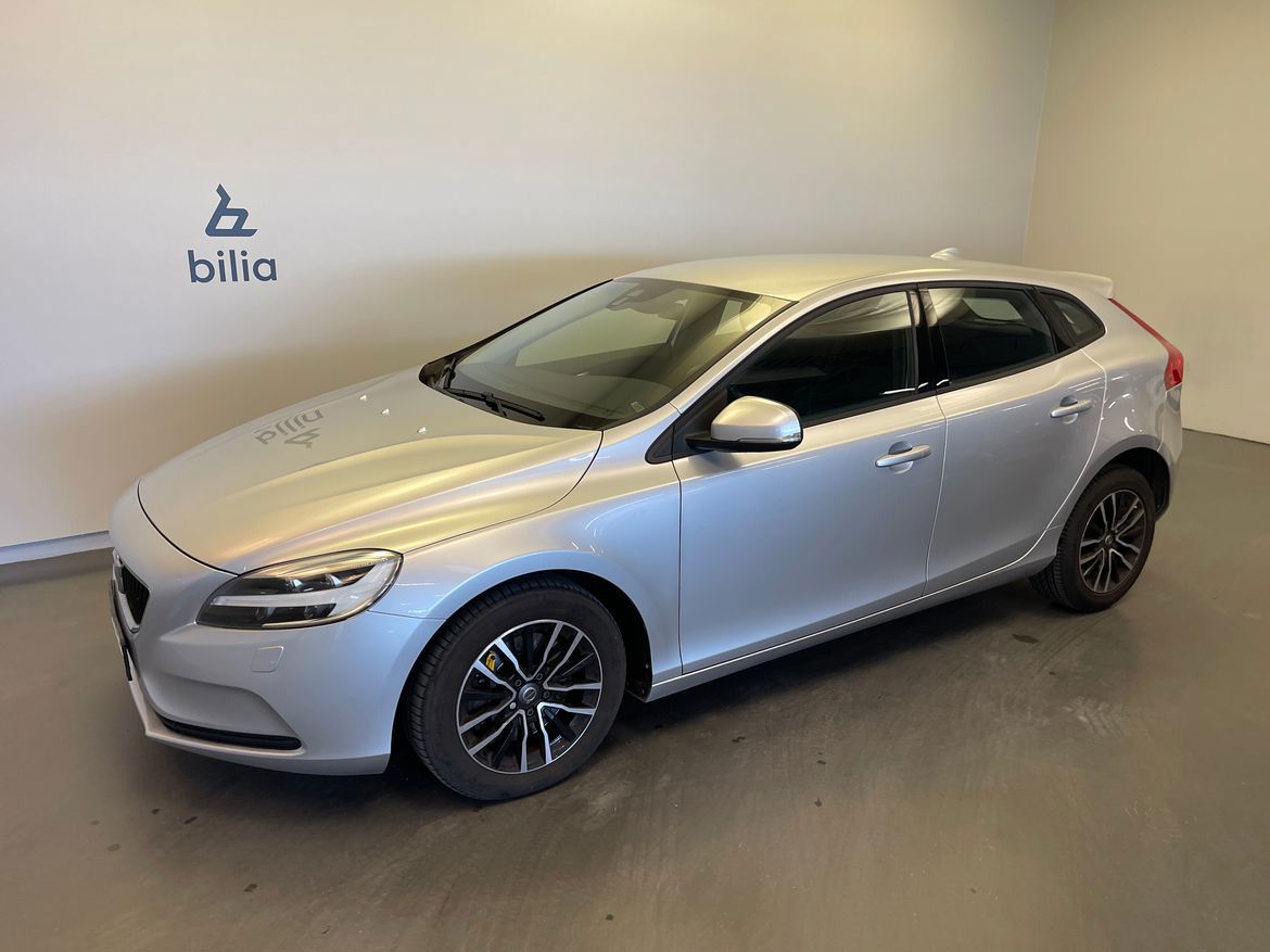 Volvo V40 2017