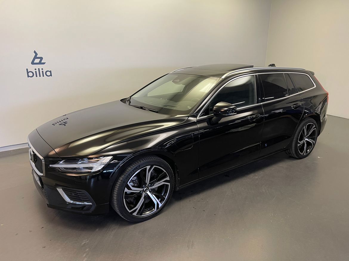 Volvo V60 2023