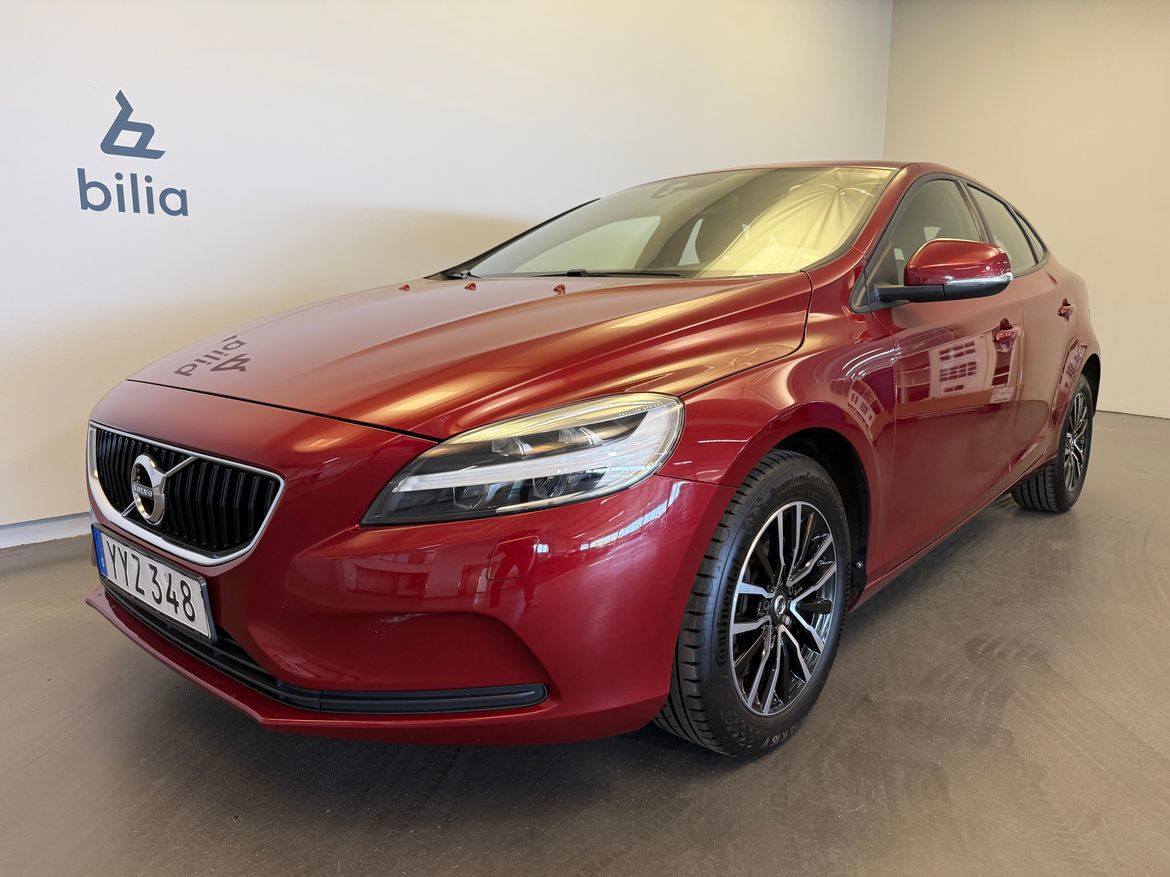 Volvo V40 2018