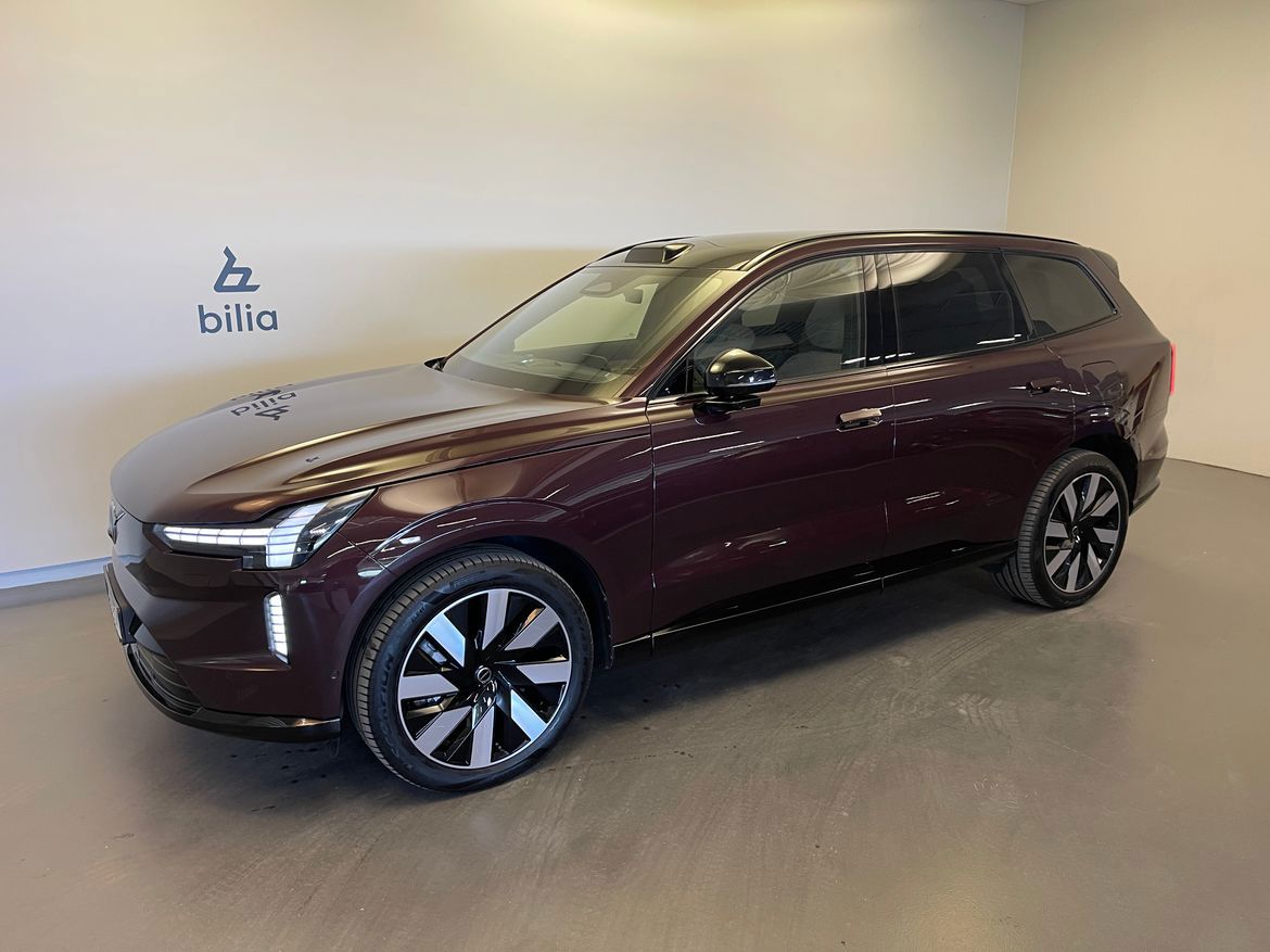 Volvo EX90 2025