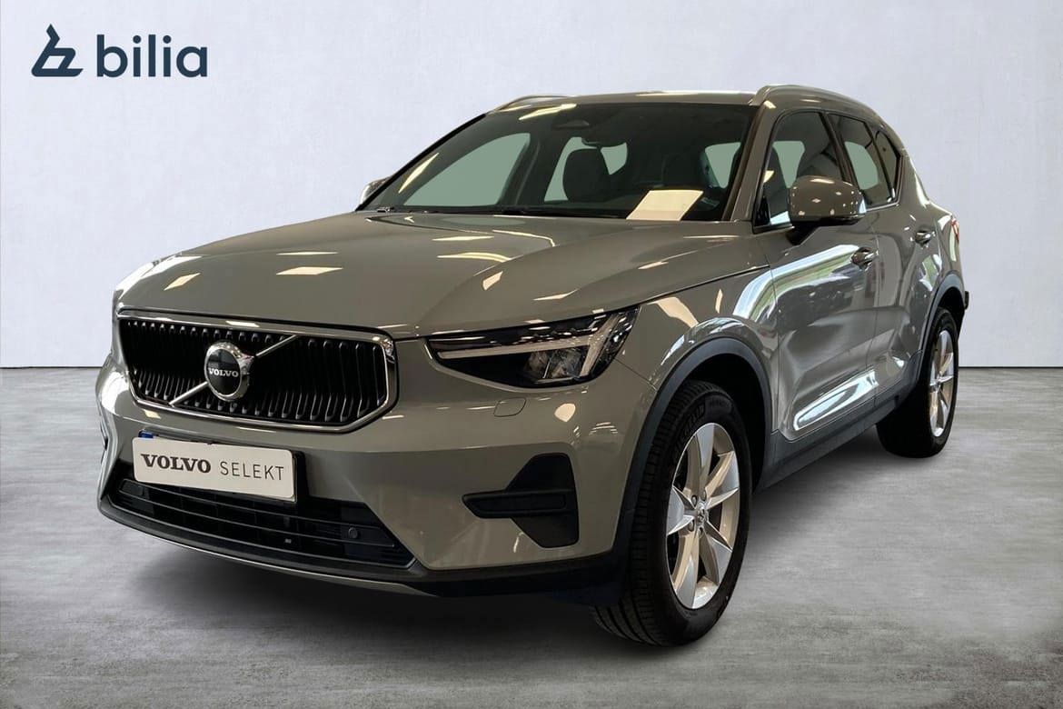 Volvo XC40 2025