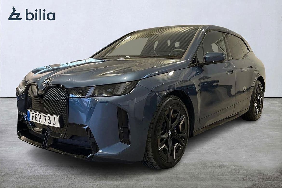 BMW iX 2025