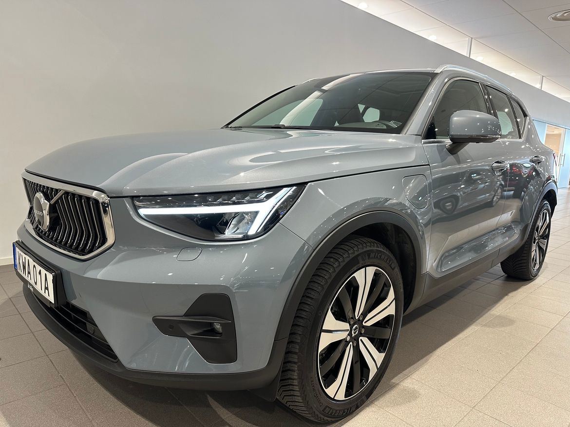 Volvo XC40 2023