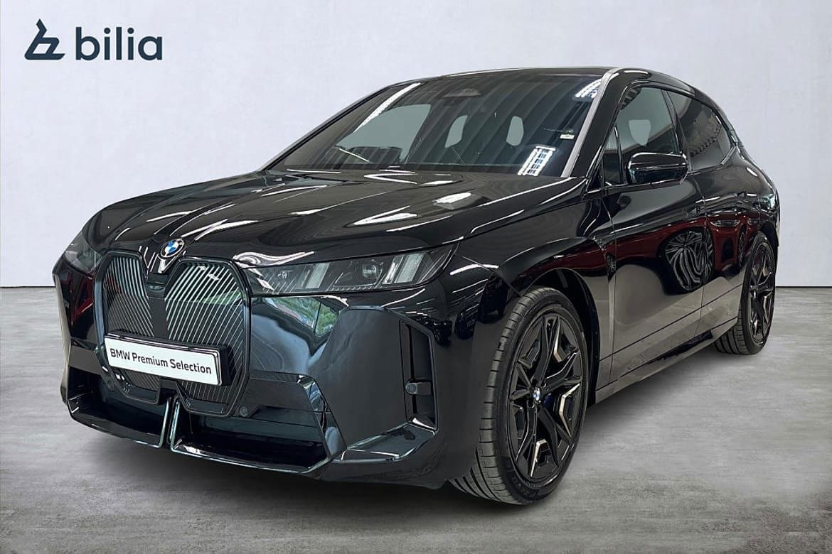 BMW iX 2025
