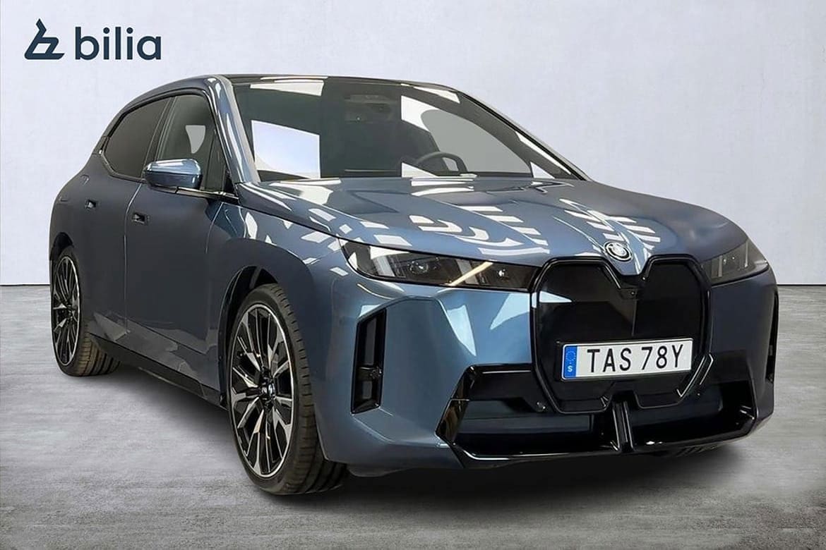 BMW iX 2025