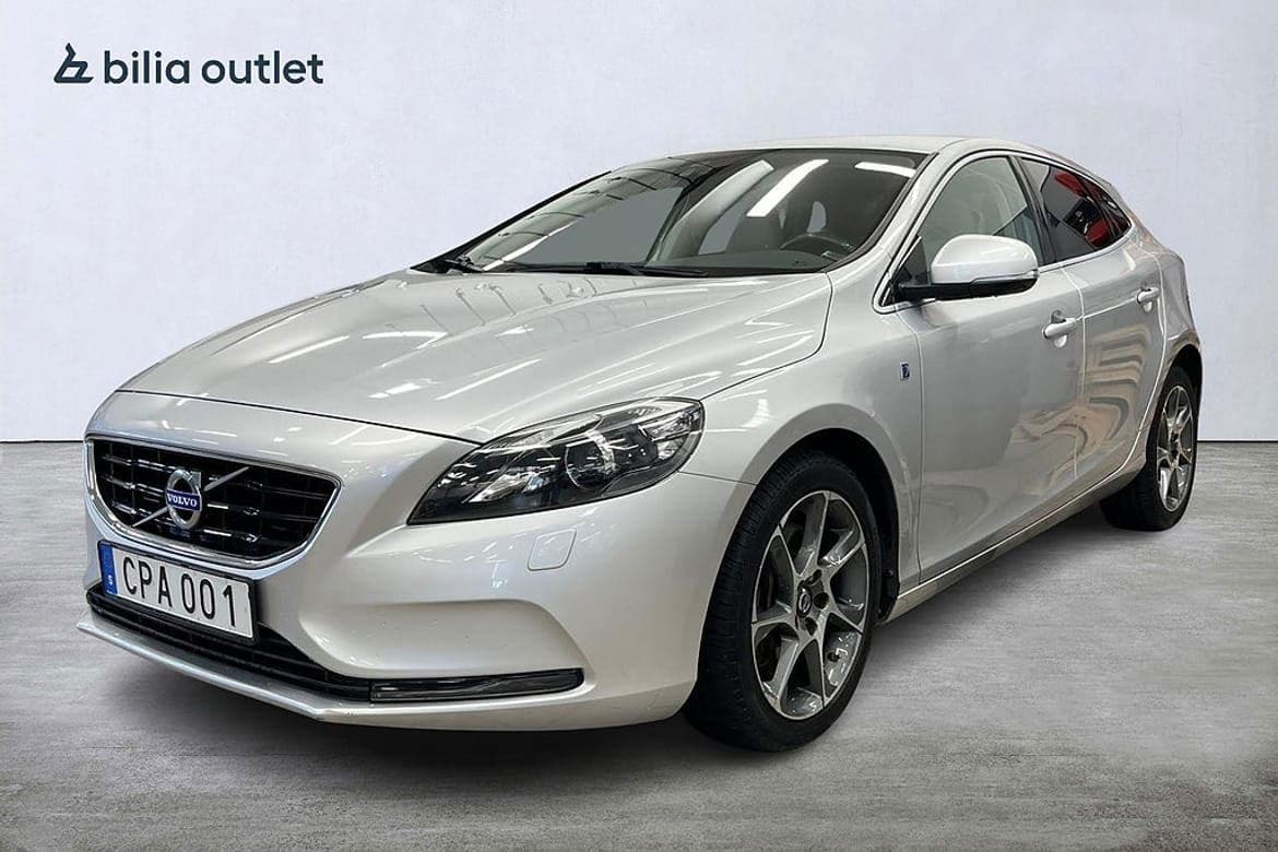 Volvo V40 2015