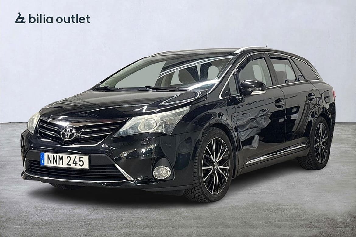 Toyota Avensis 2013