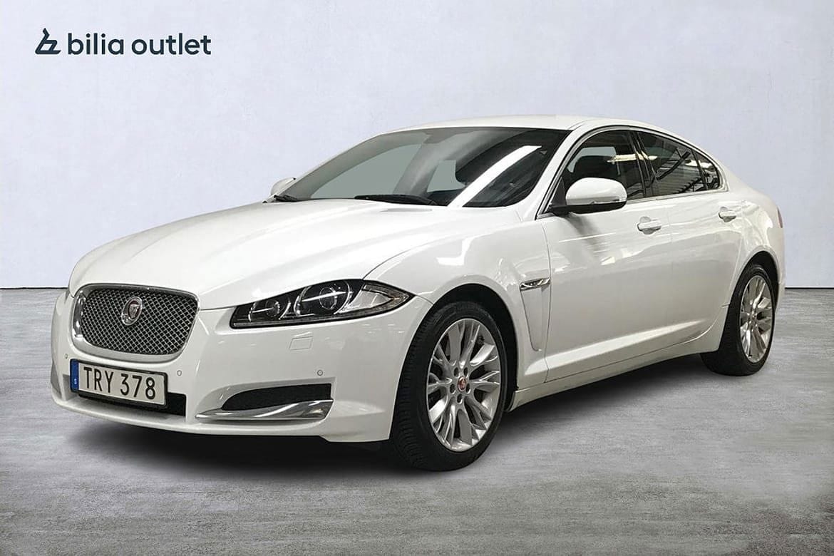 Jaguar XF 2015