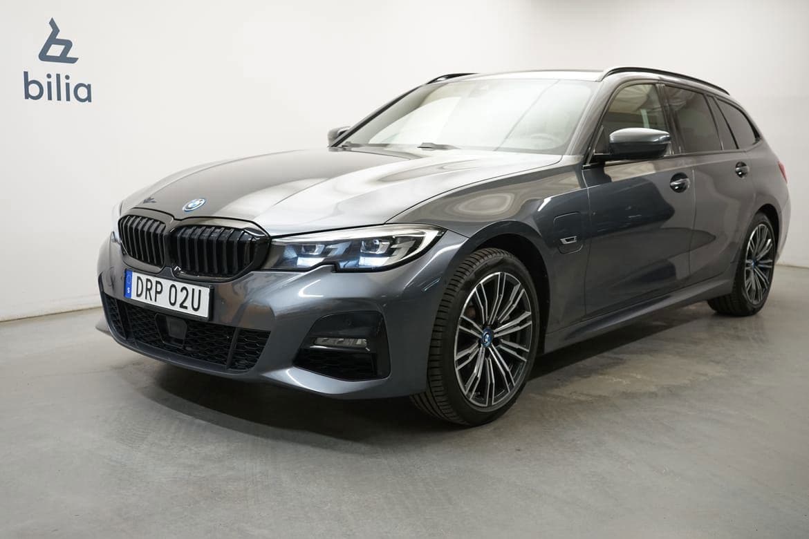 BMW 3 Series 2022