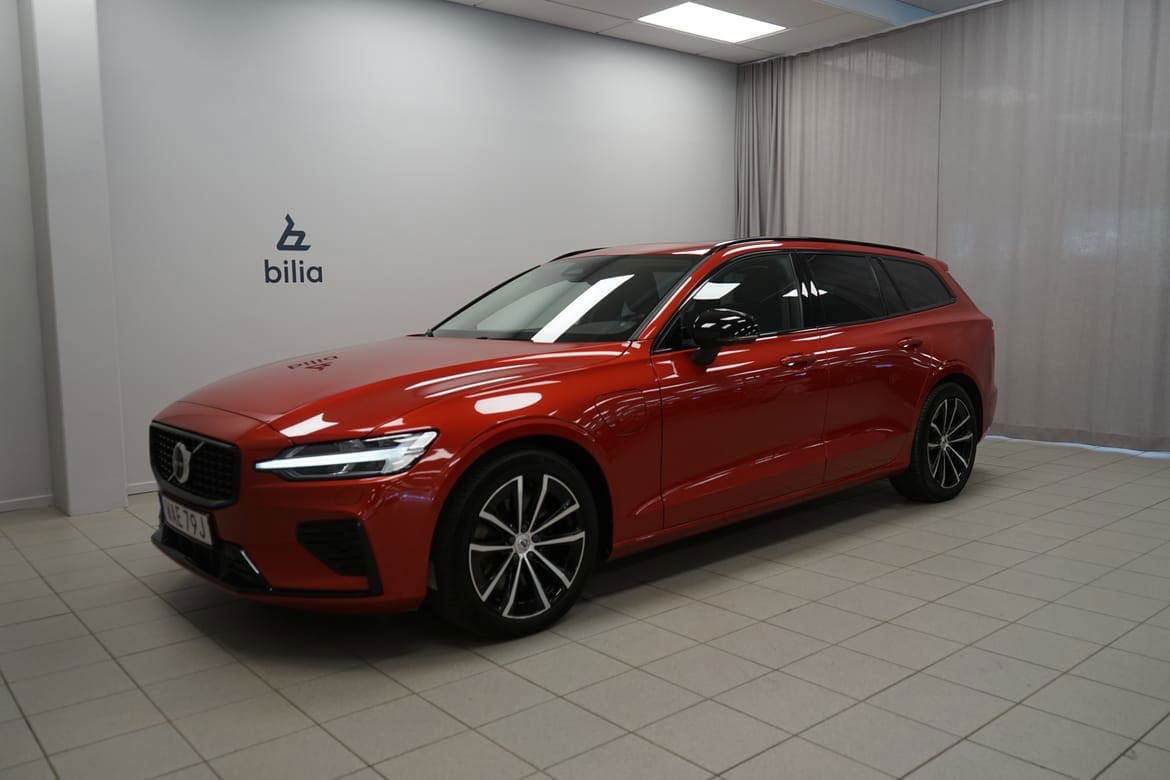 Volvo V60 2023