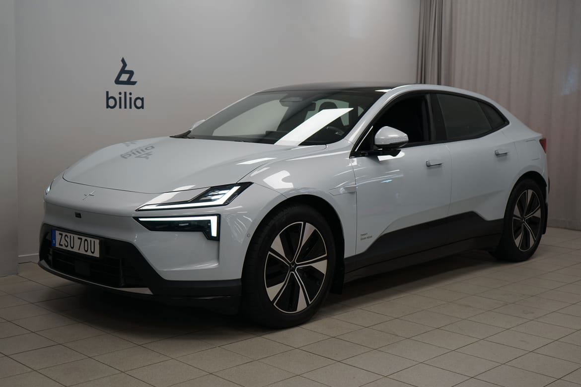 Polestar 4 2025