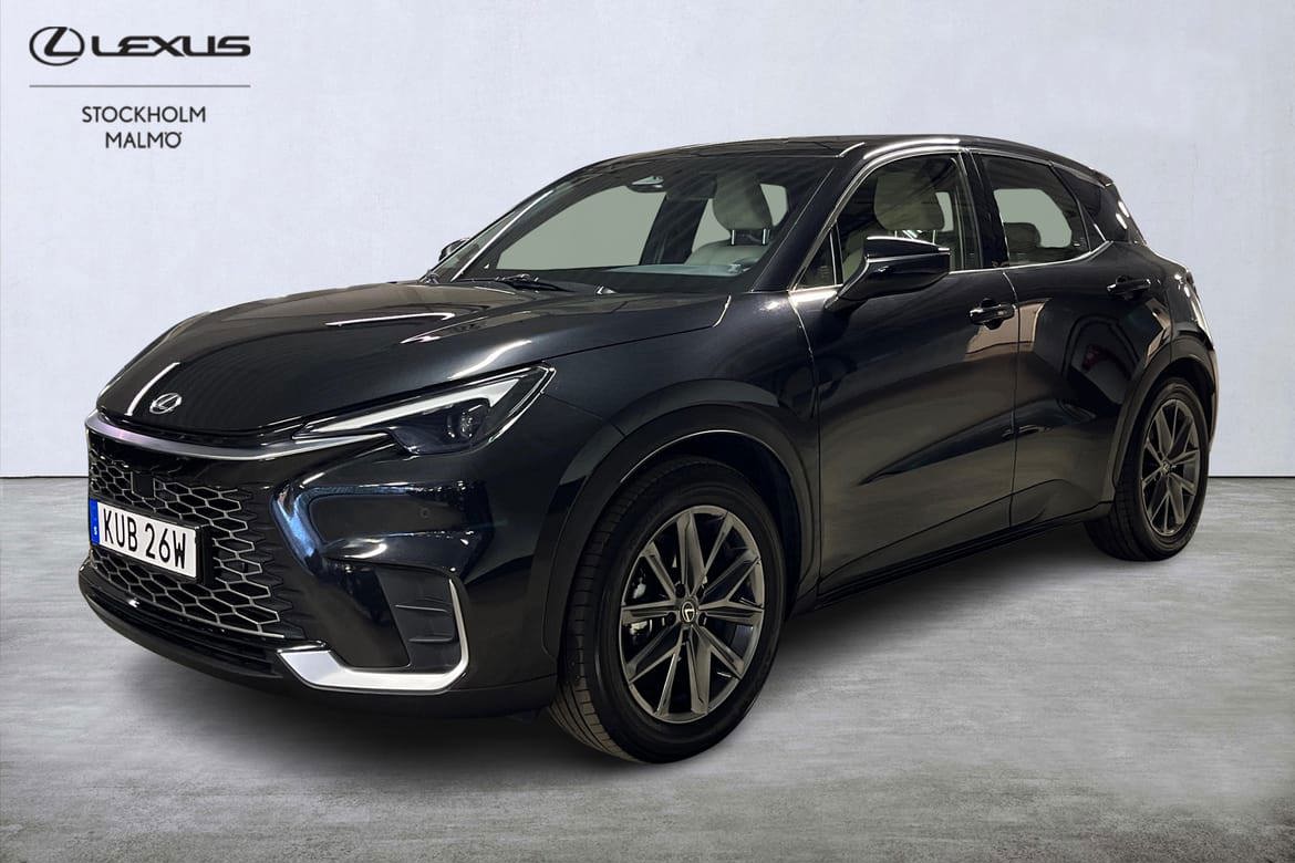 Lexus LBX 2025