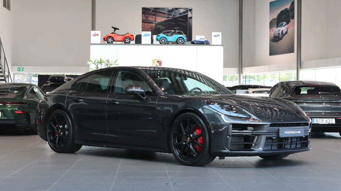 Brukt Porsche Panamera 4S