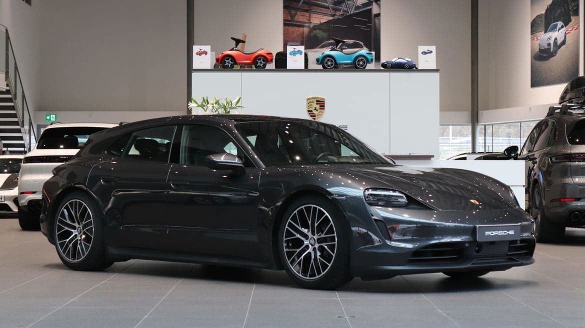 Brukt Porsche Taycan 
