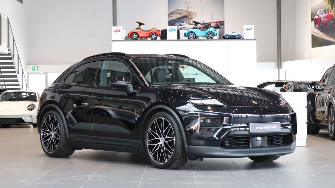 Porsche Macan 2025