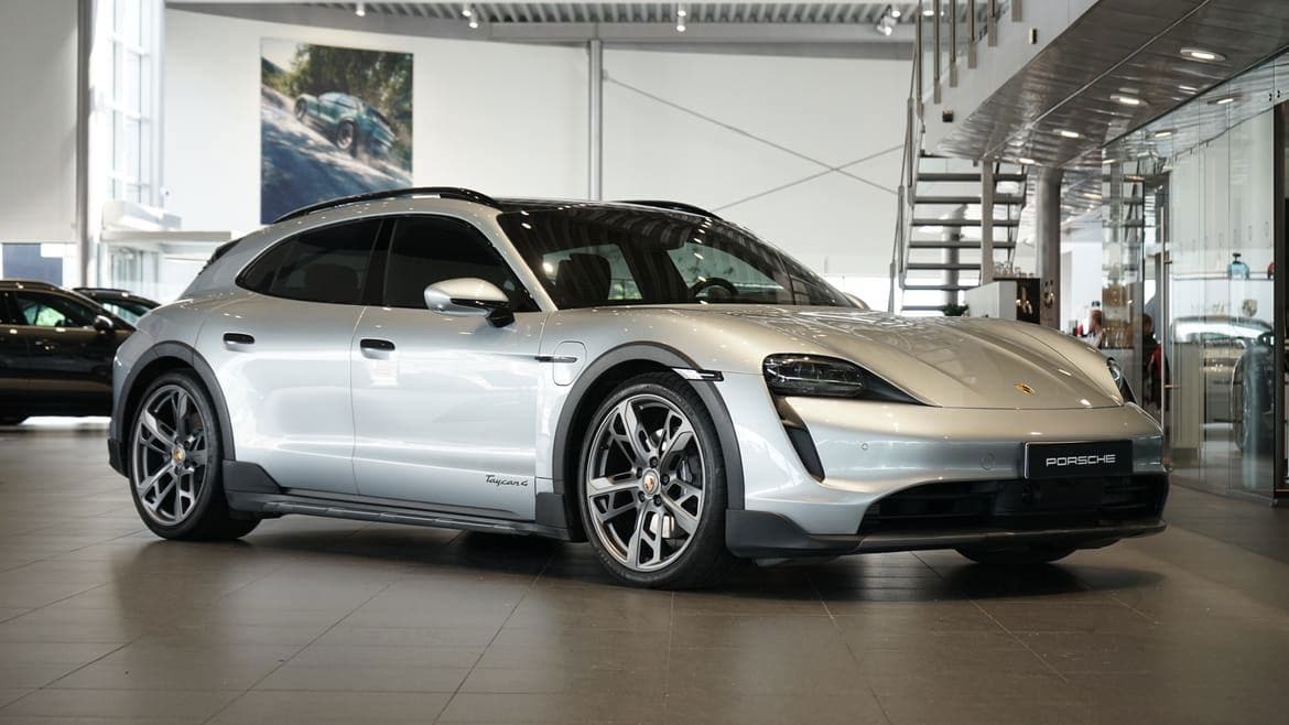 Porsche Taycan 2022