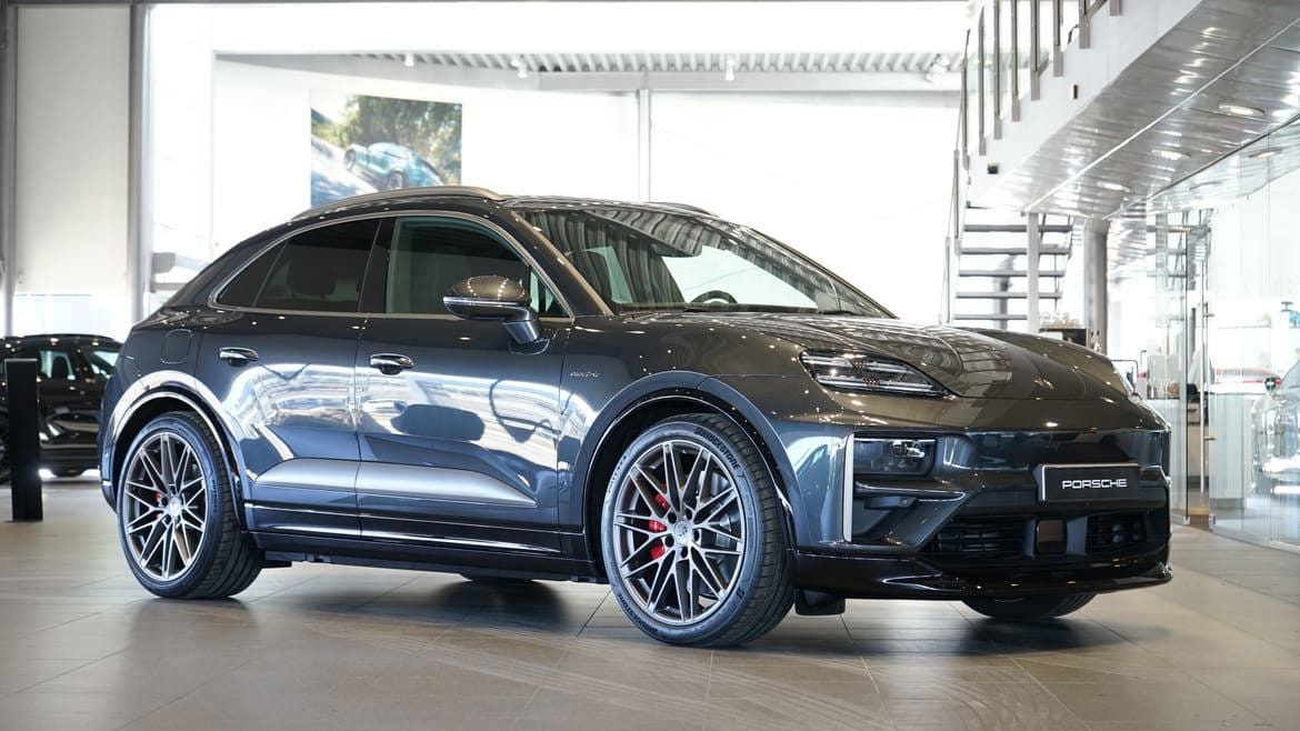 Porsche Macan 2025