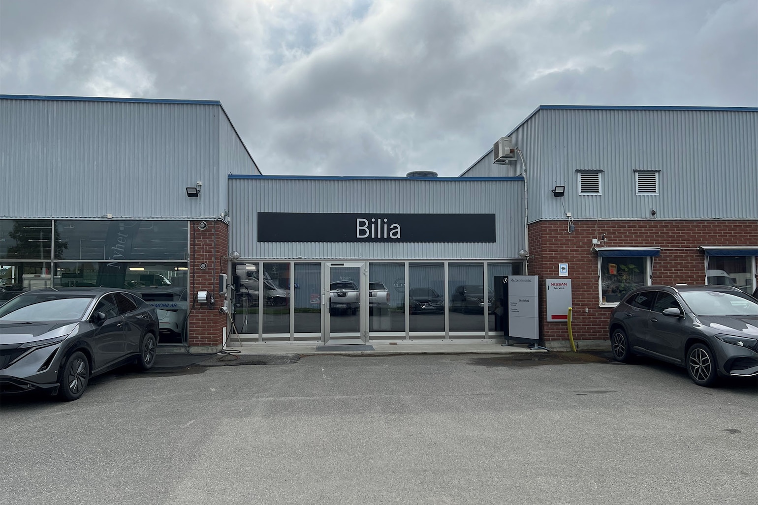 Bilia Skellefteå Mercedes-Benz ingång