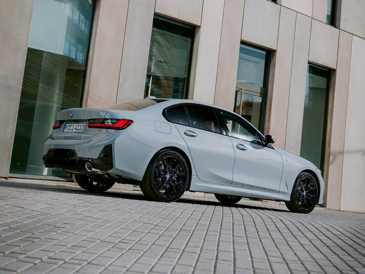BMW 3-serie Sedan hos Bilia 