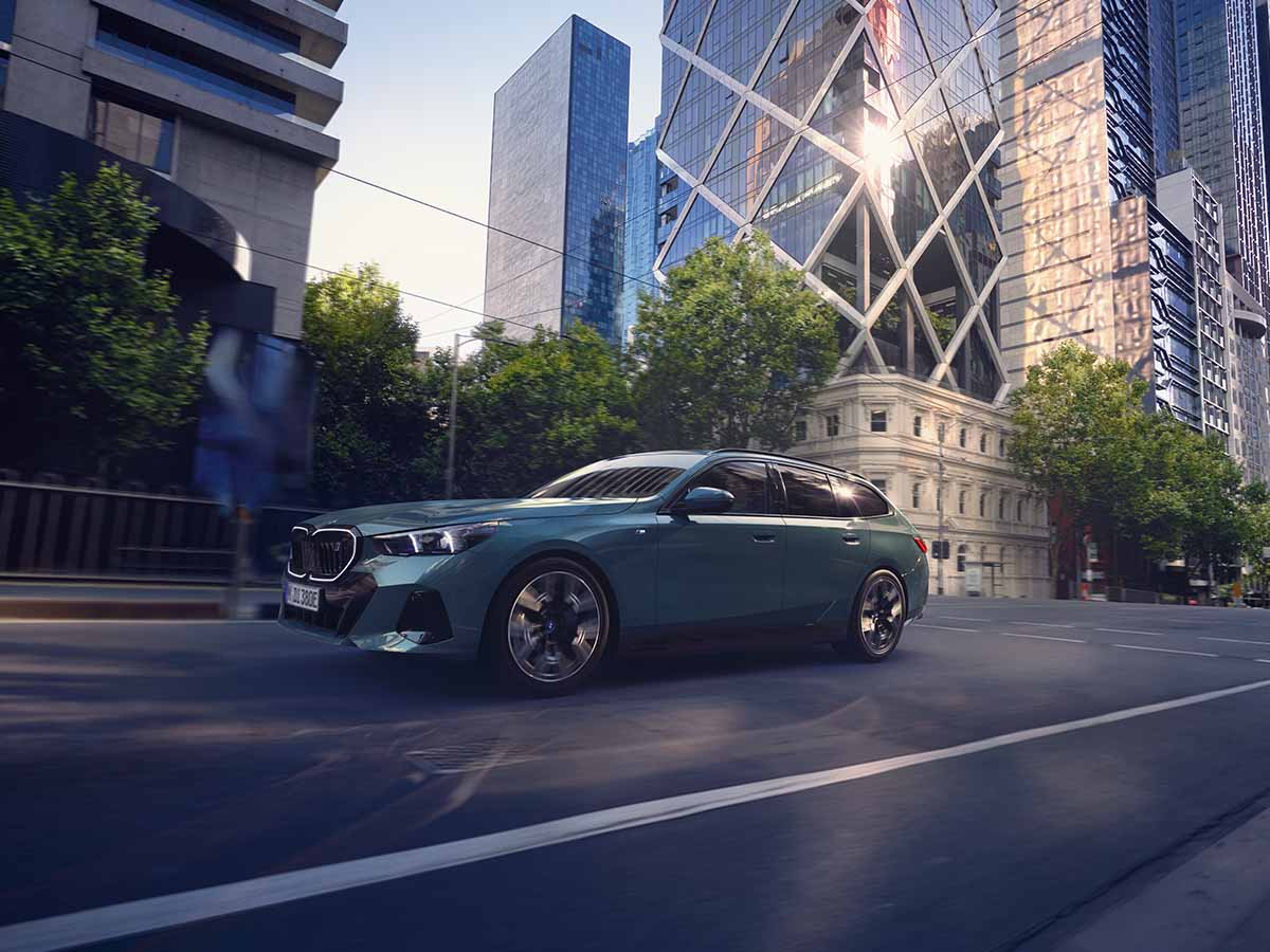 BMW i5 Touring