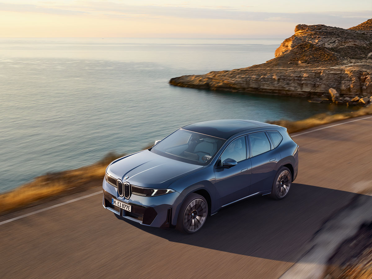 BMW iX3