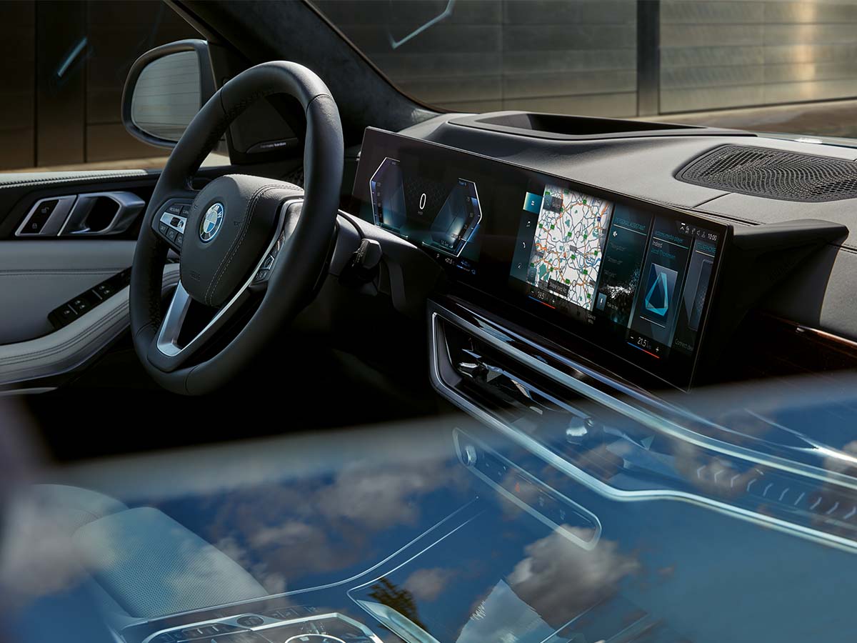 BMW Curved Display