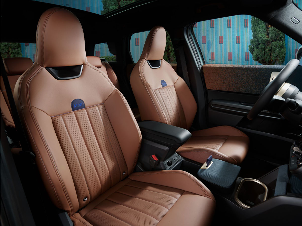 MINI Countryman SE bilstolar