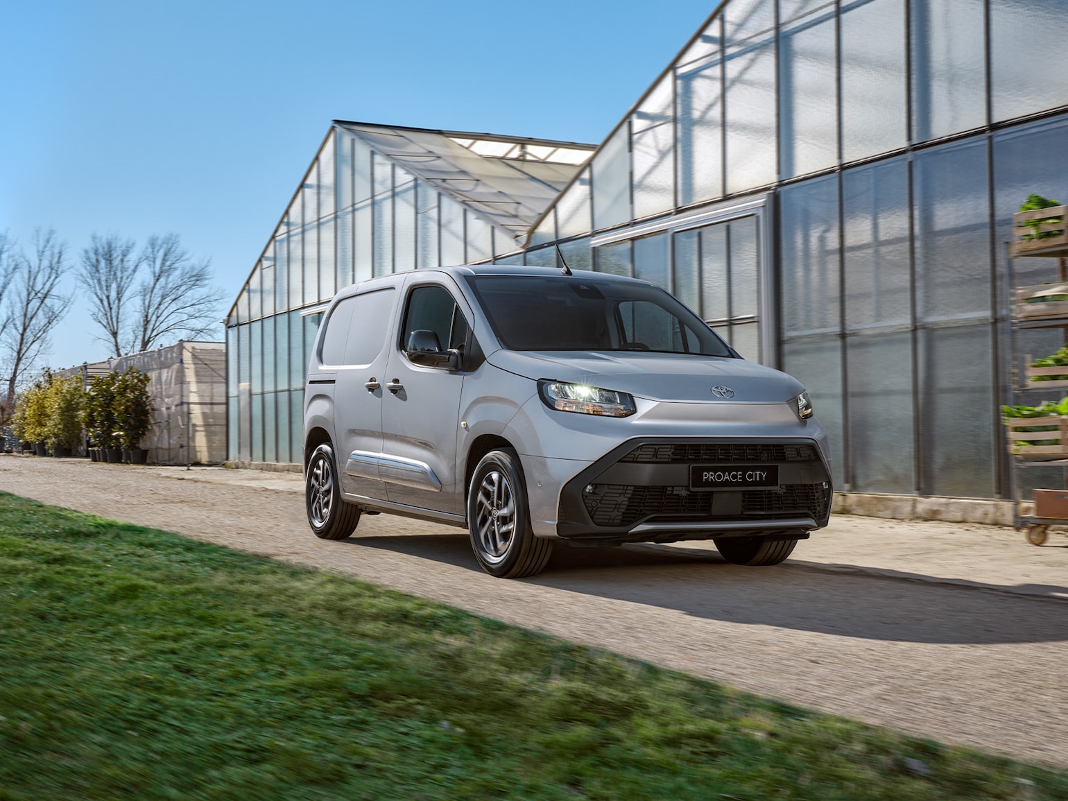 Toyota Transportbilar hos Bilia